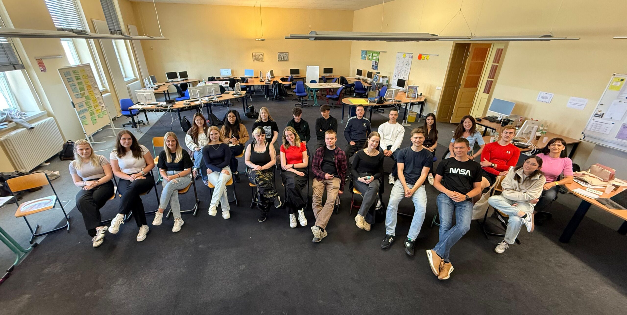 Besuch aus Spanien: Die Sprachschule EOI Elx am RBB Greifswald